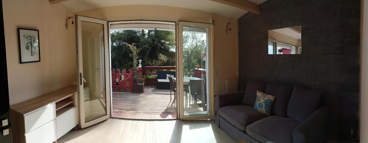 Petite Maison Au Calme - Piscine En Copropriete, Terrasse, Mer, Clim Vallauris Kültér fotó