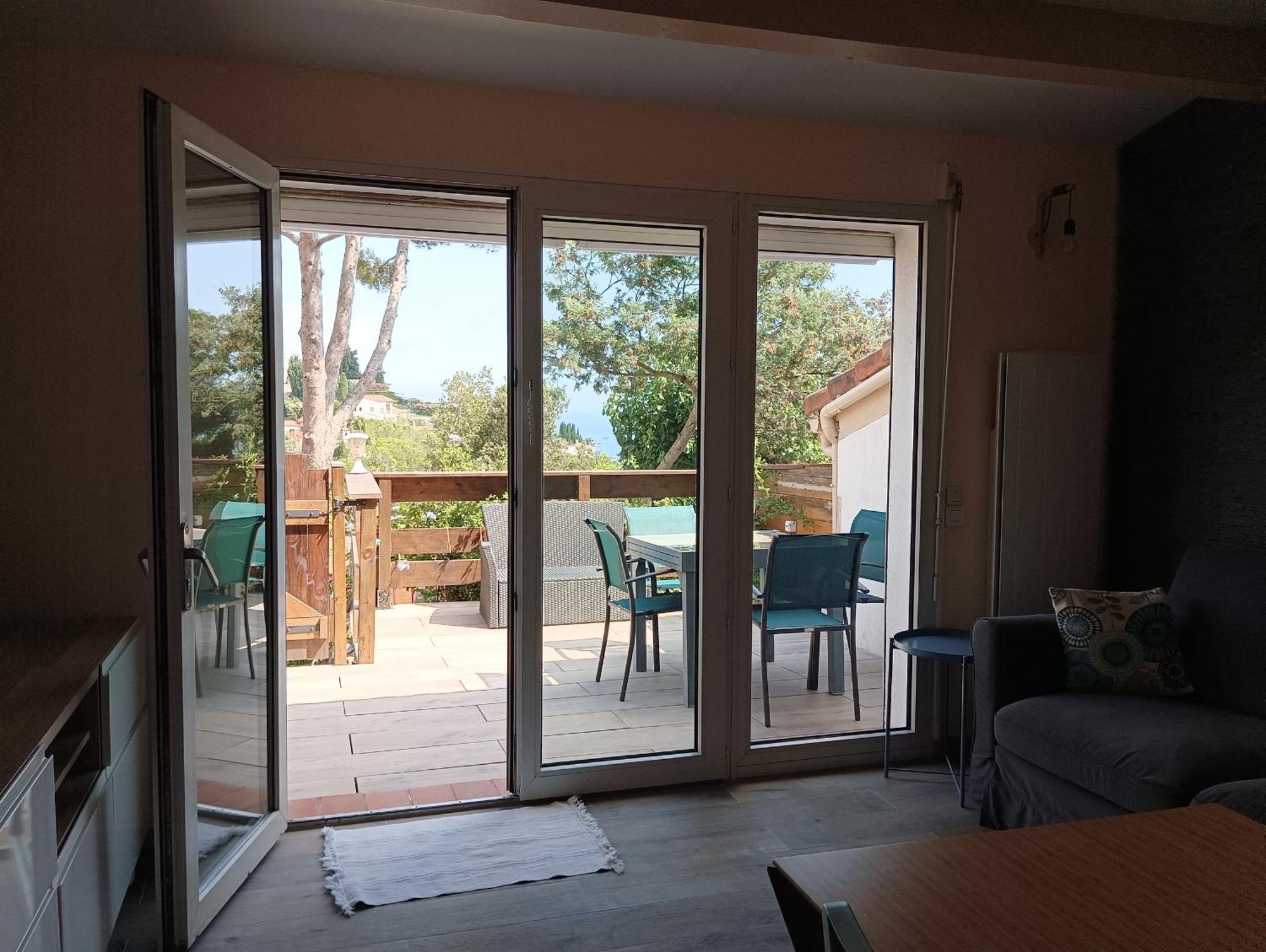 Petite Maison Au Calme - Piscine En Copropriete, Terrasse, Mer, Clim Vallauris Kültér fotó